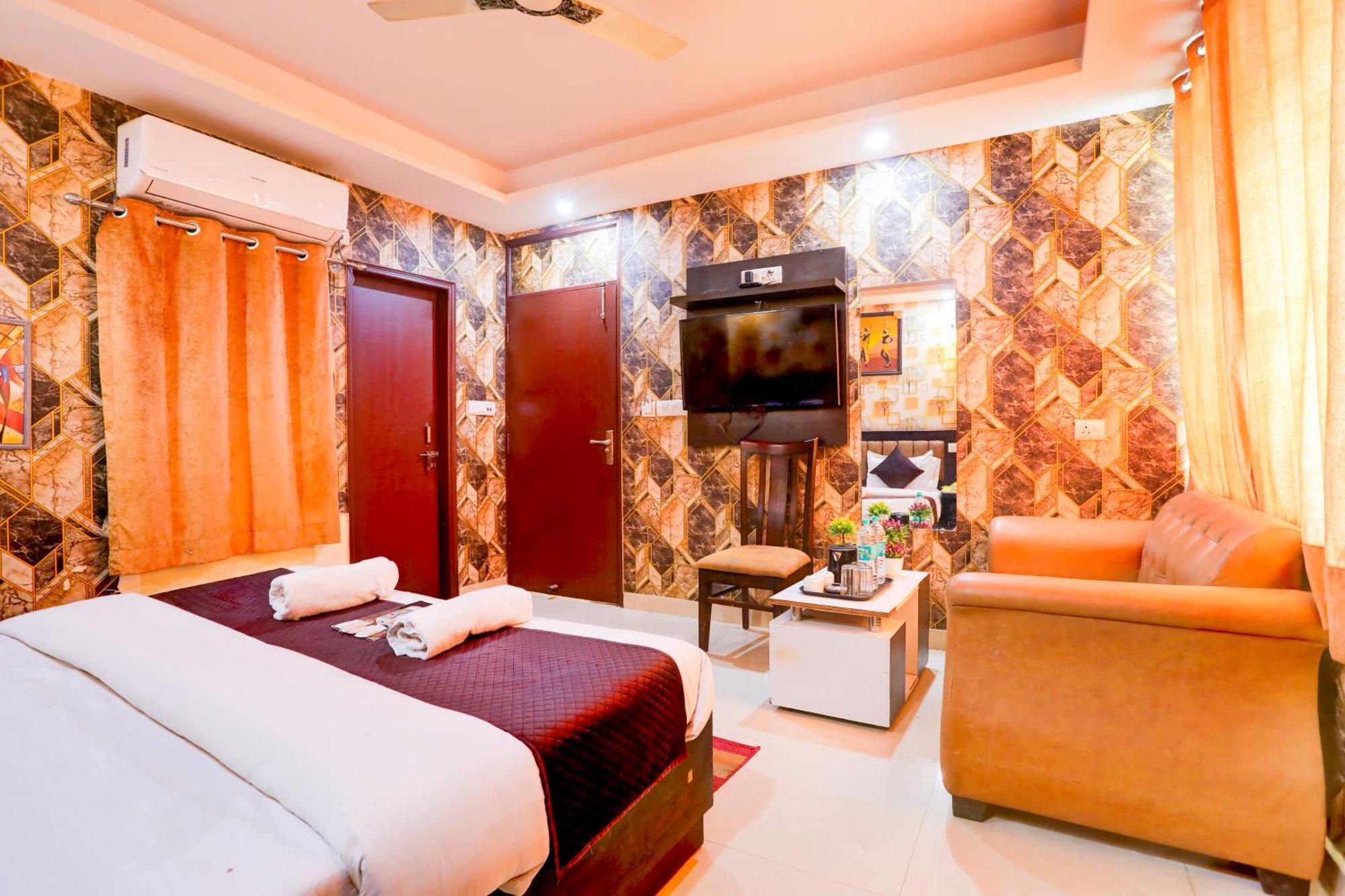 Hotel Luxury Global New Delhi Extérieur photo